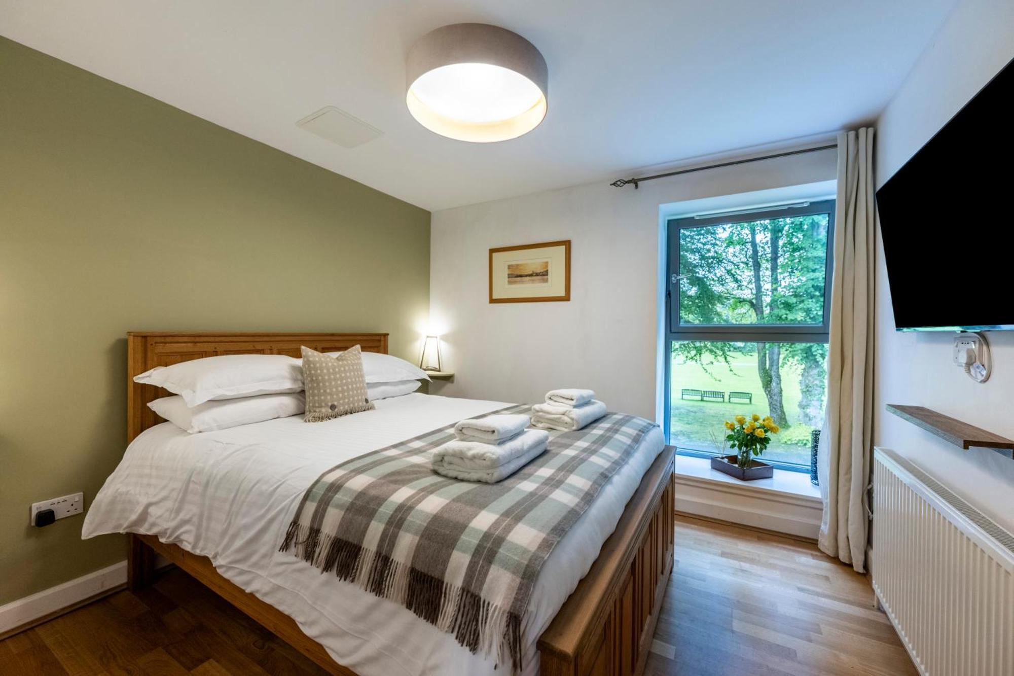 Raven Wing Apartments - Highland Club Scotland Форт-Огастус Екстер'єр фото
