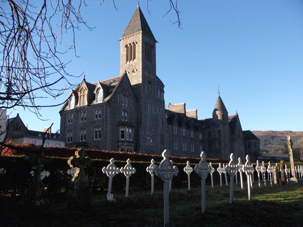 Raven Wing Apartments - Highland Club Scotland Форт-Огастус Номер фото